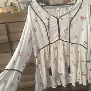Long sleeve floral peasant top